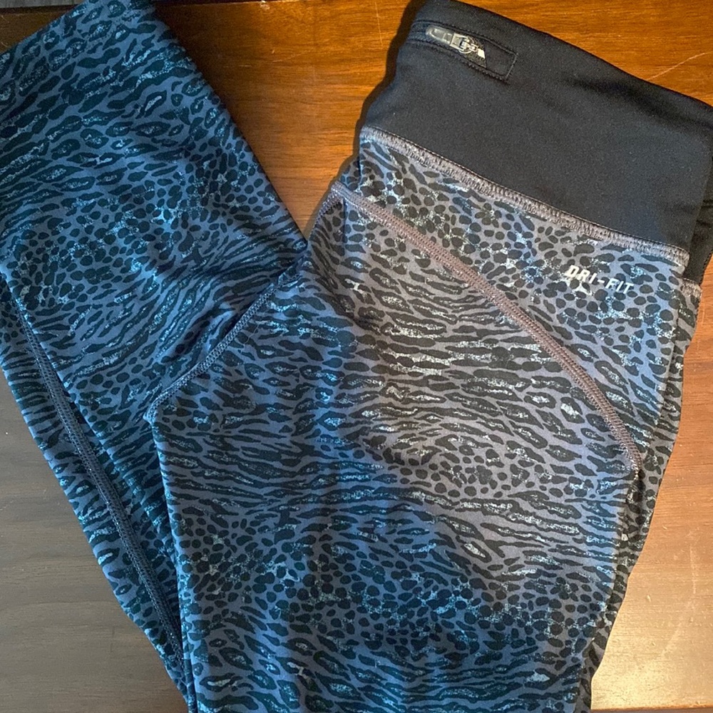 Nike Capri Leggings